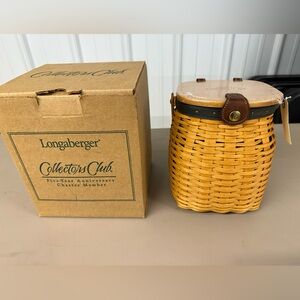Longaberger Collectors Club 5th Anniversary Charter Member.  Like new!!